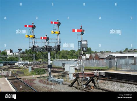 Worcester Shrub Hill railway station Stock Photo - Alamy