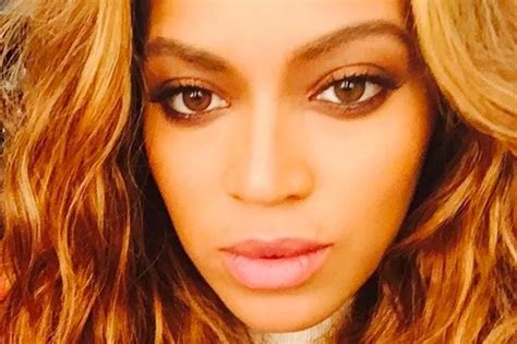 Beyonce sports glazed eyes only days after sparking concern at fashion show - Mirror Online