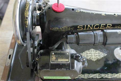 The Vintage Singer Sewing Machine Blog: Reader Questions: Rewiring a 99?