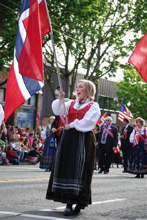 2013 Photos - Seattle 17th of May Festival | Norwegian clothing, Traditional outfits, Norway ...