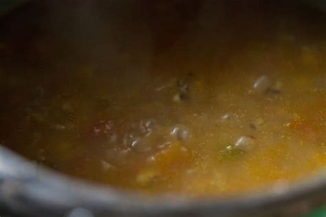 Lobia Recipe | Lobia Masala (Curried Black Eyed Beans)