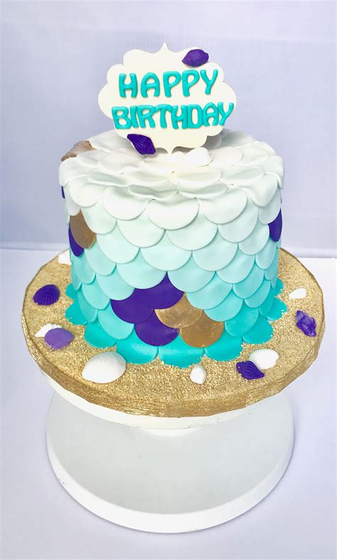 Custom Birthday Cake 3 Floor | Chefnessbakery