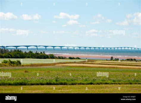 Confederation Bridge - Canada Stock Photo - Alamy