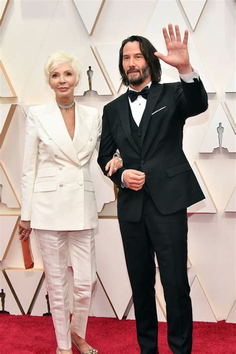 Keanu Reeves Brought His Mom to the Oscars, and Some Thought She Was His Girlfriend | Keanu ...