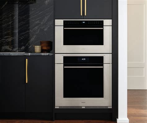 Find The Wolf Oven That Fits Your Lifestyle - Distinctive Appliances ...