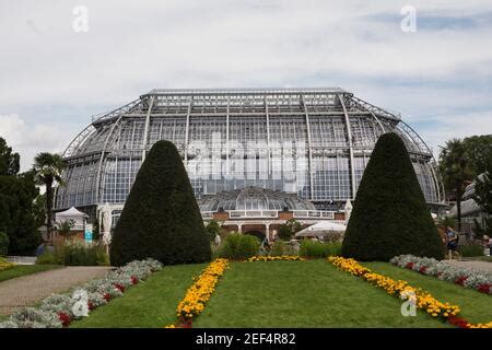 Greenhouse, Botanical Garden, Berlin, Germany Stock Photo - Alamy