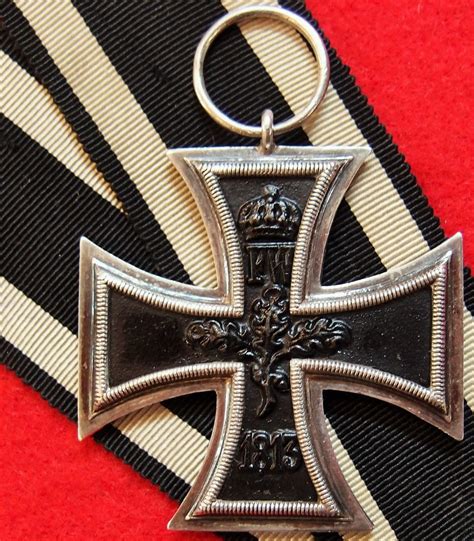 RARE WW1 GERMAN ARMY SERVICE MEDAL IRON CROSS FOR BRAVERY – JB Military Antiques