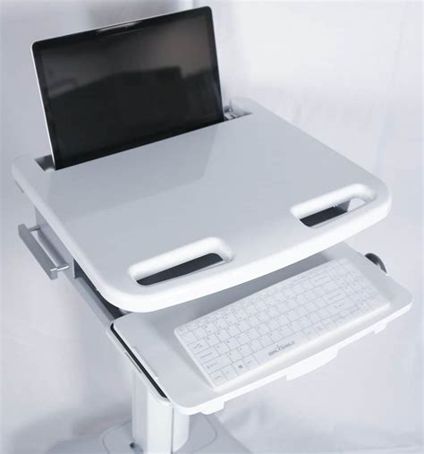 Hospital Laptop Carts on Wheels | Scott-Clark Medical