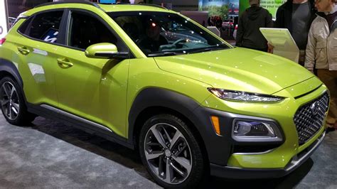 2020 HYUNDAI KONA LIME TWIST GREEN WALKAROUND REVIEW 2020 CHICAGO ...