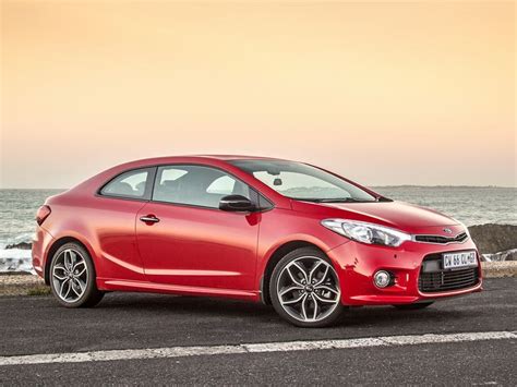 Kia Cerato Koup 1.6T (2014) Review - Cars.co.za