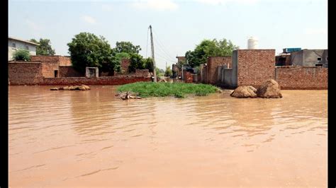 1,441 Punjab villages in 19 districts still affected by flood - Hindustan Times