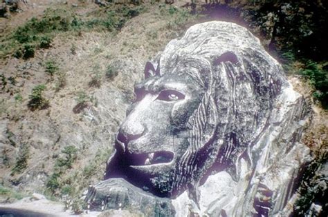 Philippine History Files: Baguio's Lion Head - LIBERTY, INTELLIGENCE, OUR NATION’S SAFETY