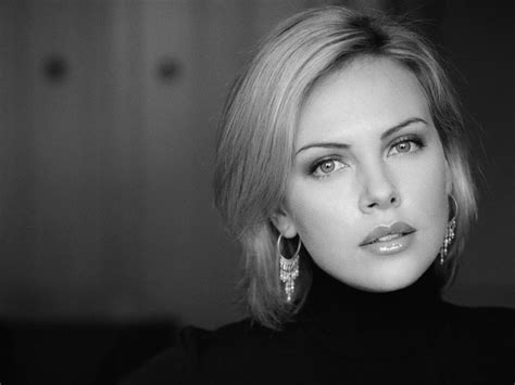 Free Download Beautiful Charlize Theron HD Backgrounds
