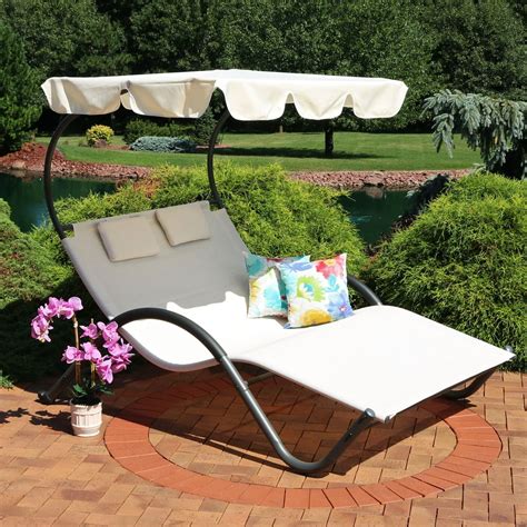 Sunnydaze Outdoor Double Chaise Lounge with Canopy Shade and Headrest ...