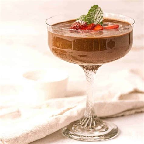 Vegan Banana Chocolate Mousse - Food Wine and Love