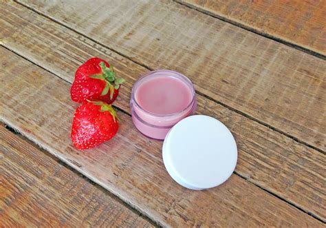 Homemade DIY Lip Balm