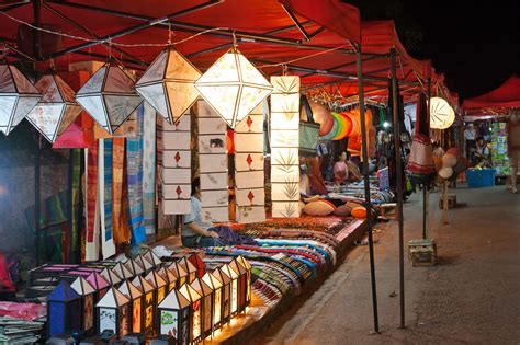 Luang Prabang Night Market - Luang Prabang Shopping - Go Guides