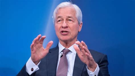 JPMorgan Chase CEO Jamie Dimon lays out his timeline for retirement ...