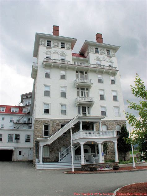 Historic Hotels & Lodges: The Mount Washington Hotel