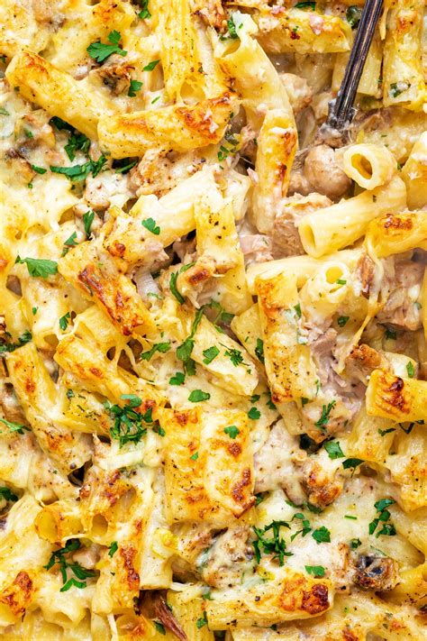 An easy Cheesy Tuna Pasta Bake that uses mostly store cupboard ingredients. This delicious pasta ...