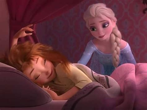 Anna dormilona! | Frozen fever, Disney frozen, Walt disney animation