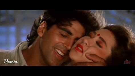 Tum Samne Baitho Mujhe Pyar Karne Do Lyrics English Translation - Lyrics Mash