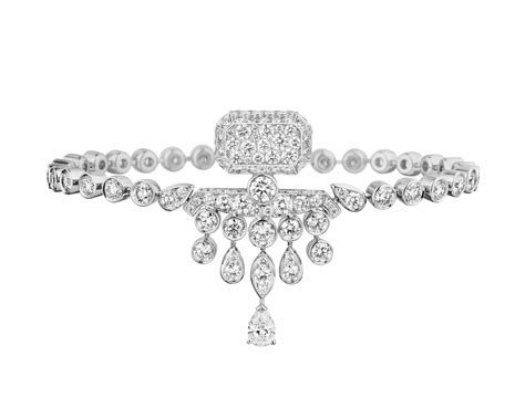 Chanel Celebrates 100 Years of N°5 with High Jewelry Collection - Only ...