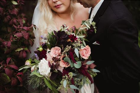 Cranberry and Blush Wedding at Bethel Lutheran Church | Madison, WI