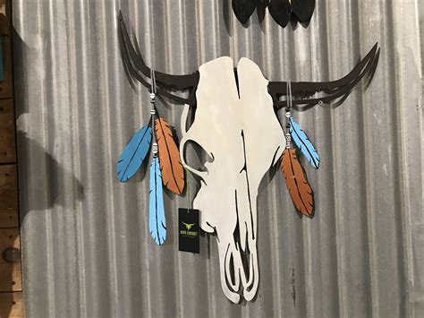 Turquoise Feather Skull | Western metal wall art, Painted cow skulls, Boho wall art