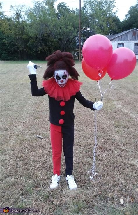 IT Pennywise the Dancing Clown Costume | Mind Blowing DIY Costumes