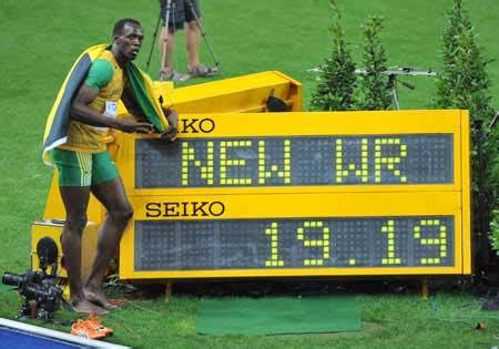 Usain Bolt breaks men´s 200m world record CCTV-International