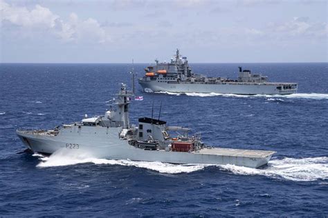 HMS Medway in joint operation to seize £166 million of drugs in Caribbean