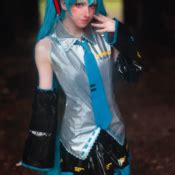 Hatsune Miku HQ set SPECIAL PRICE! - Sakus cosplay. To celebrate Mikus birthday, at a special price