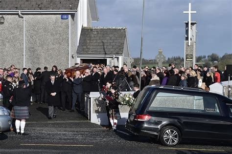 Dolores O'Riordan Funeral: See The Heartbreaking Photos