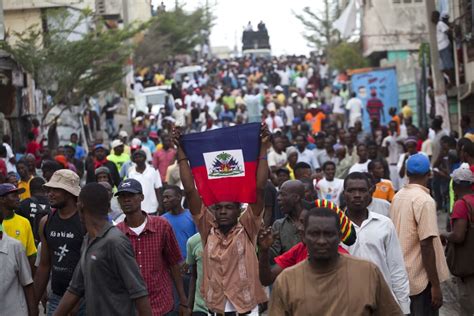 Haiti's leadership is in limbo as political crisis looms - Los Angeles Times