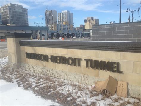 Crews back to work on Detroit-Windsor Tunnel | CTV News