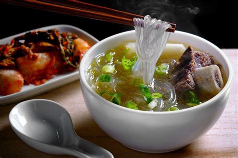 Slow Cooker Galbitang (Korean Beef Rib Soup) | Food For Net