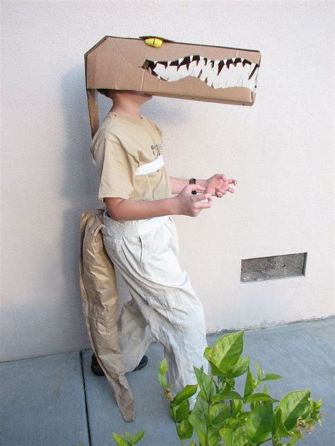 15 Halloween Costumes to Make From a Cardboard Box | Cheap kids ...