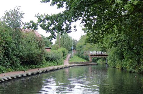 Stratford-upon-Avon Canal near Warstock,... © Roger D Kidd :: Geograph ...