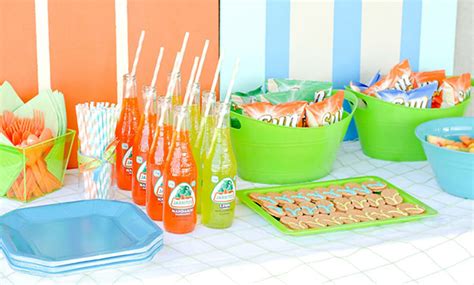 Pool Party Food Ideas! - B. Lovely Events