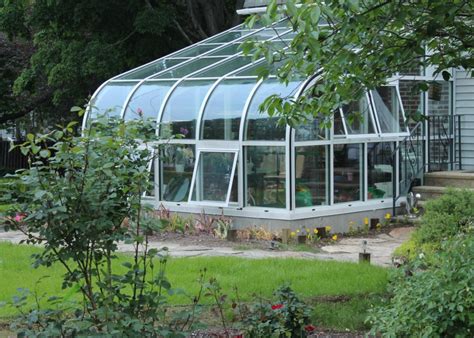 Curved Eave Aluminum Greenhouse | Glass House, LLC