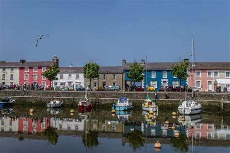 Aberaeron Guide | Coast and Country Holidays