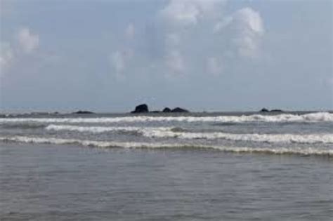 Muzhappilangad Beach , thalassery, India - Top Attractions, Things to Do & Activities in ...