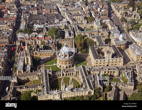 aerial view of Oxford city centre with University Colleges and the Radcliffe Camera & Bodleian ...