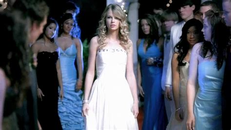 Taylor Swift - You Belong With Me [Music Video] - Taylor Swift Image ...