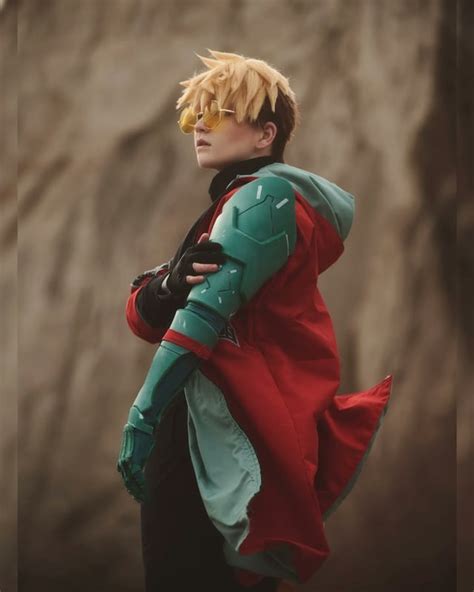 Wanted to share my Vash Trigun Stampede cosplay! : r/Trigun