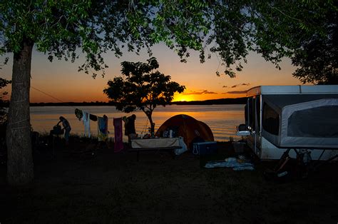 Campgrounds and RV Camping, Merritt Reservoir State Recreation Area (Valentine) | VisitNebraska.com