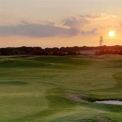 Caddington Golf Club - Academy Course in Caddington, Central Bedfordshire, England | GolfPass