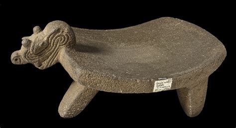 Metate, Central America | Pitt Rivers Museum