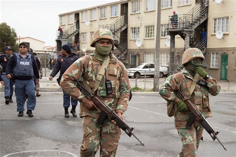 Of guns and gangs: 21 pictures of SANDF troops finally patrolling the Cape Flats | News24